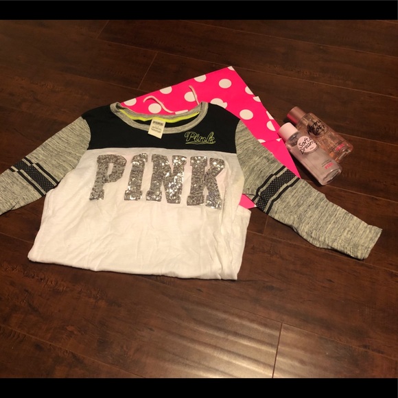 ❌ SOLD ❌ Victoria Secret Pink Baseball Tee - Picture 3 of 7